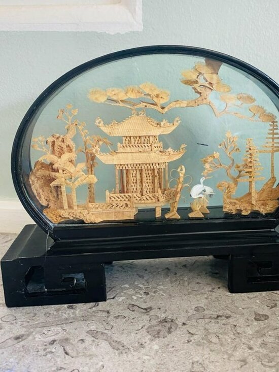 Cork Art Diorama: Intricate Chinoiserie Sculpture with Cranes - Picture 1 of 10
